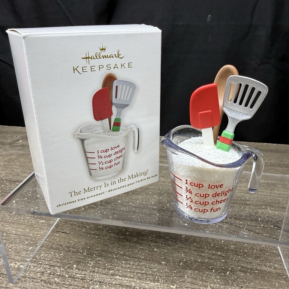 Hallmark Keepsake Ornament The Merry Is in the Making! Measuring Cup Baking NEW